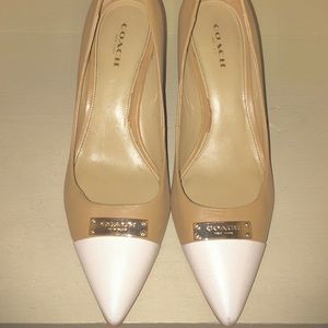 Coach Bowery Kitten Heel Pump